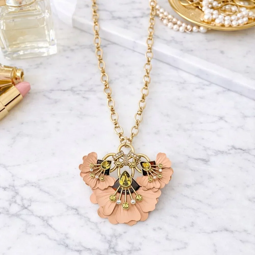 Stella and Dot Rory Statement Jeweled Pendant Necklace